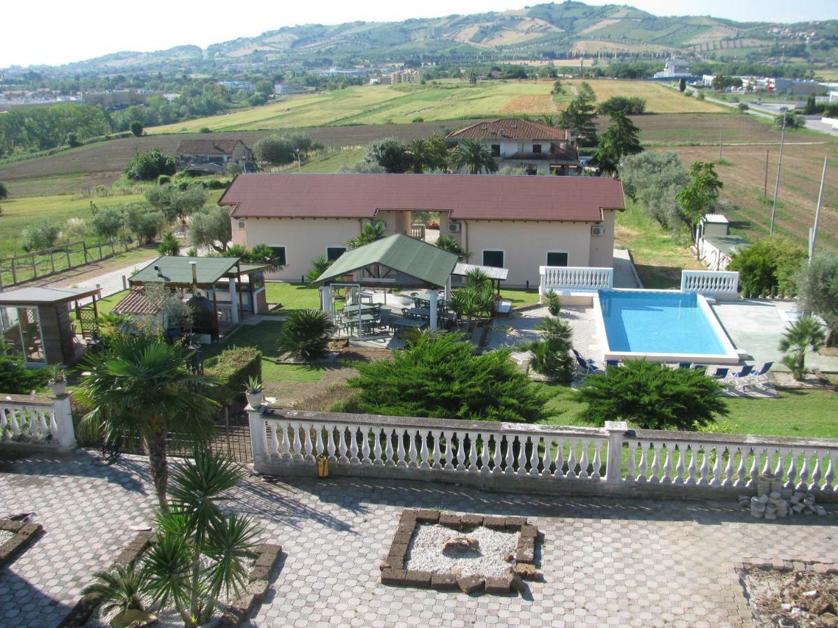 Residence Il Villaggio Del Re *
